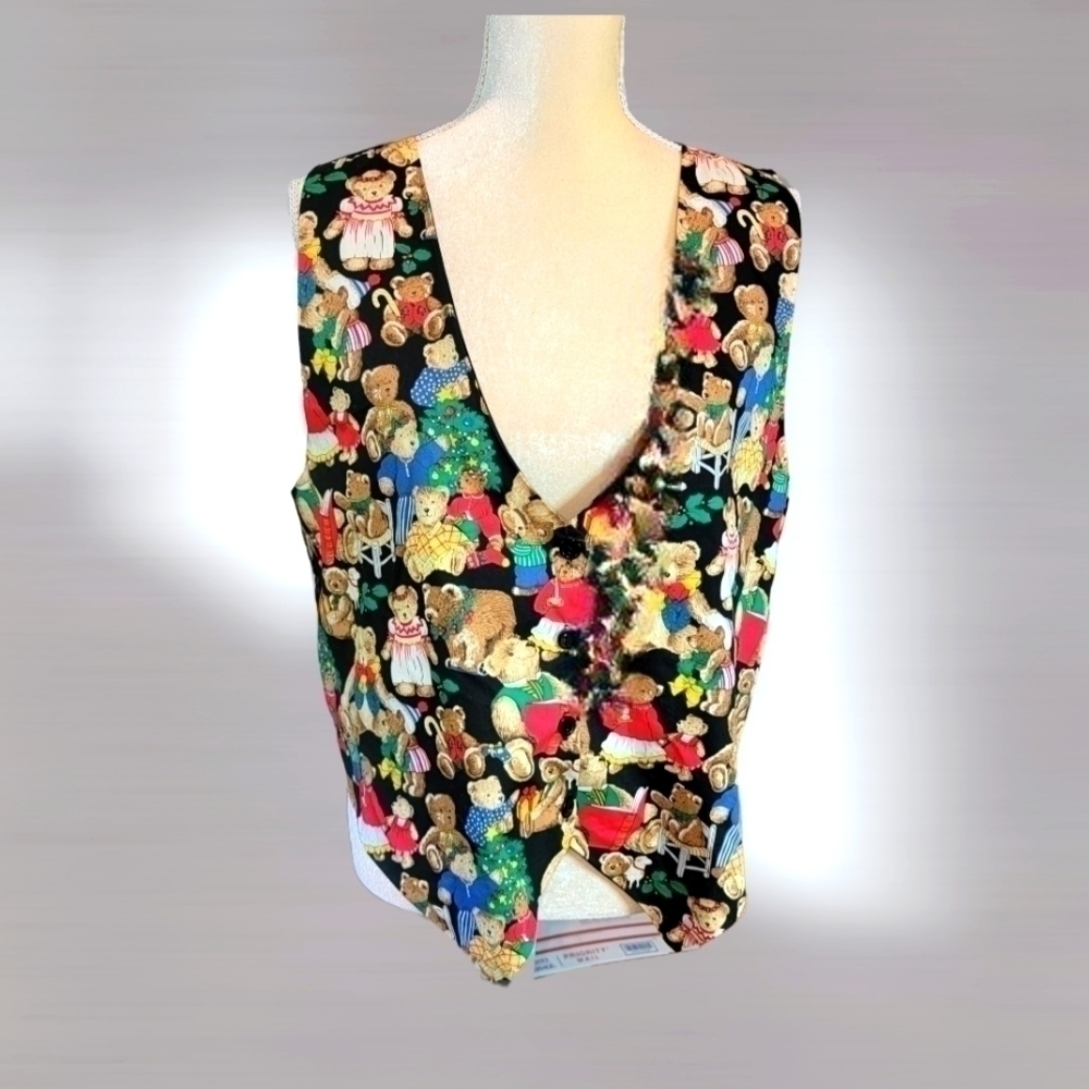 SOSTANZA - Vest Large L/XL Christmas Bears Presents and Trees T09